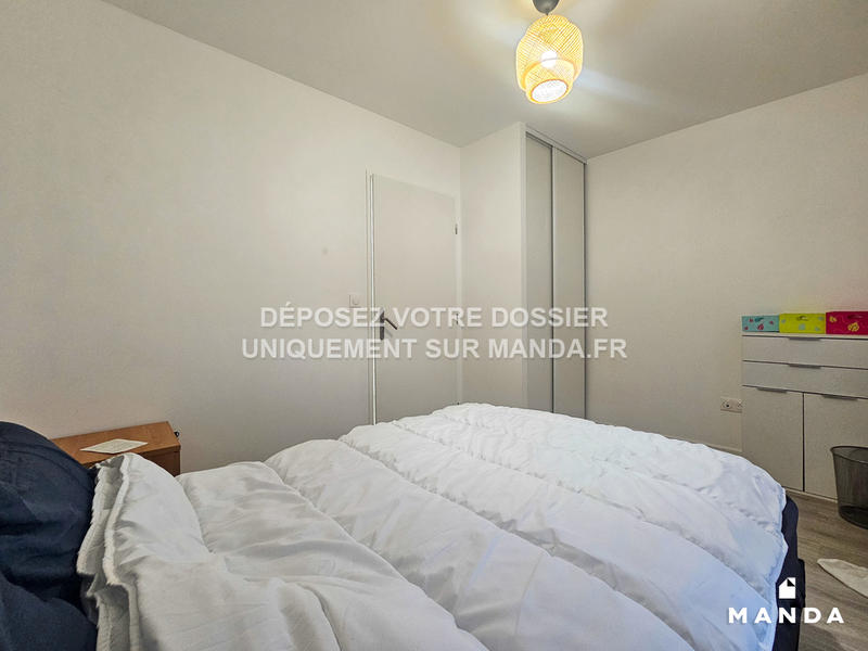 Chambre - 9 m² - 4 pièces