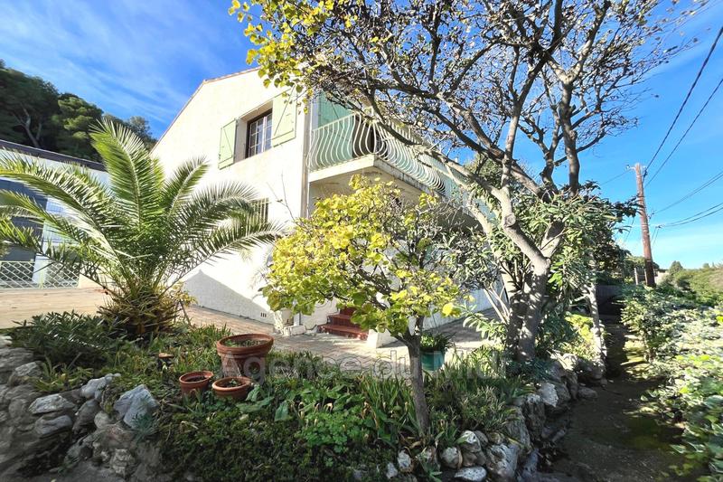 Villa - 132 m² - 6 pièces