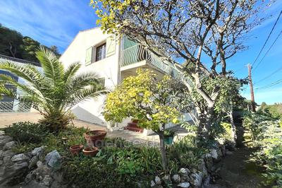 Villa - 132 m² - 6 pièces