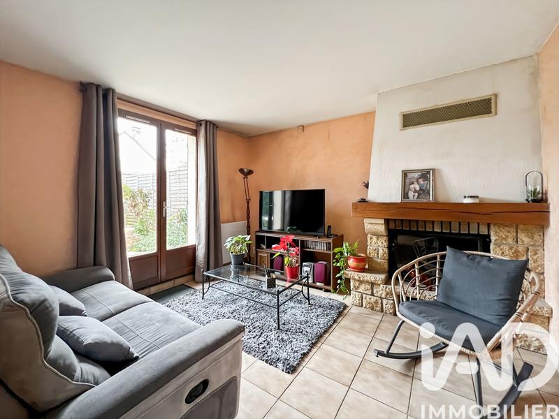 Maison - 111 m² - 6 pièces