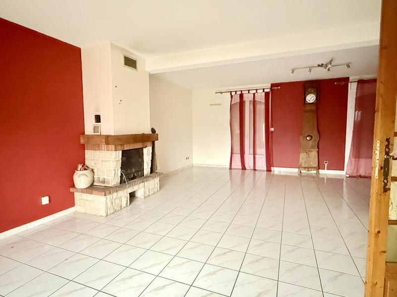 Maison - 152 m² - 7 pièces