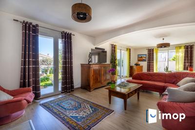 Villa - 190 m² - 7 pièces