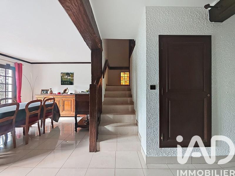 Maison - 190 m² - 8 pièces