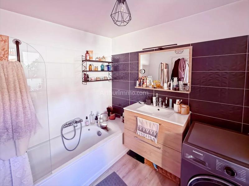 Appartement - 74 m² - 3 pièces