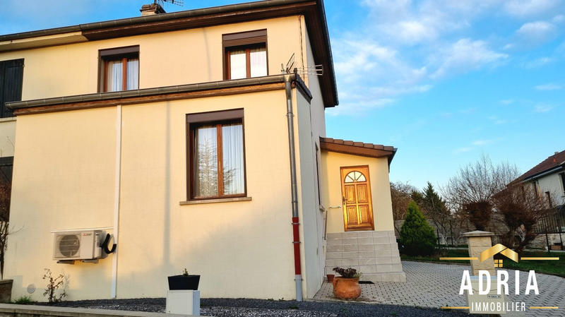 Maison - 83 m² - 5 pièces