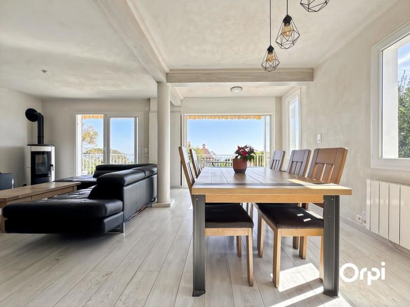 Villa - 167 m² - 4 pièces