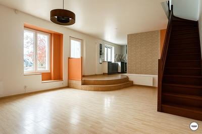 Immeuble - 9 pièces