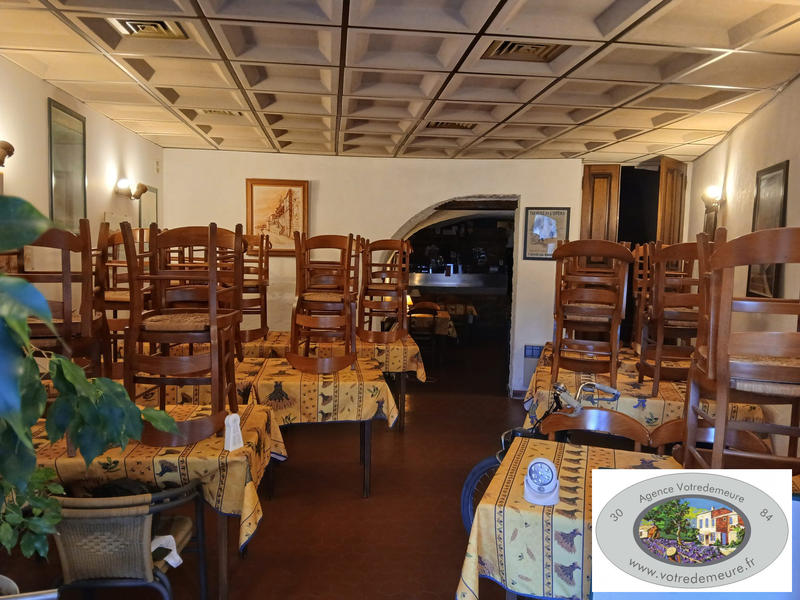 Maison - 140 m² - 4 pièces