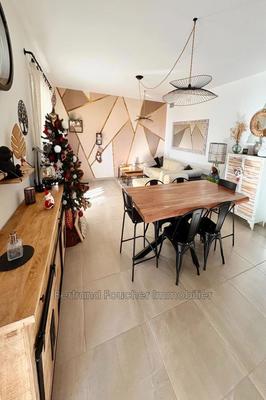 Appartement - 103 m² - 5 pièces