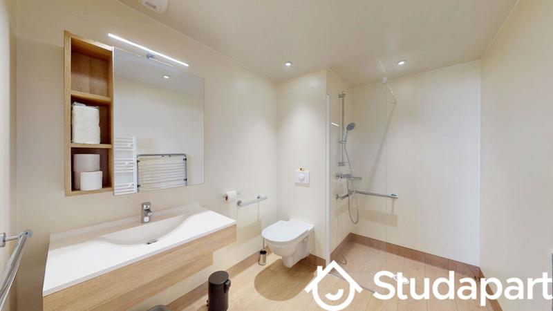 Chambre - 42 m² - 1 pièce