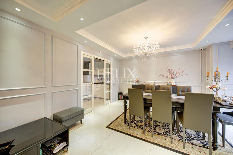 Maison - 163 m² - 5 pièces