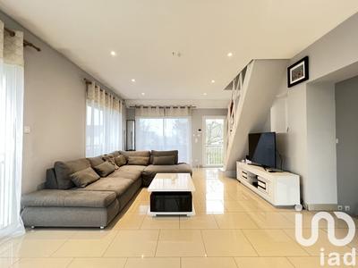 Maison - 176 m² - 8 pièces