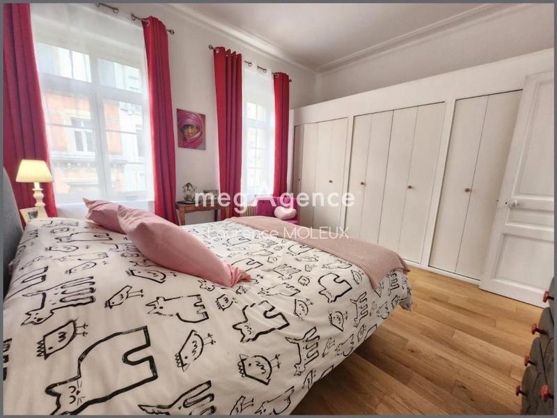 Appartement - 141 m² - 5 pièces