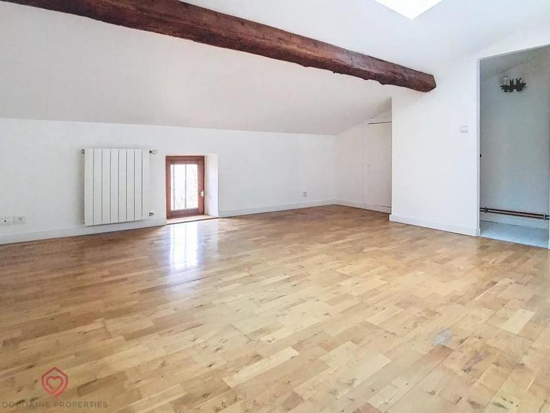 Demeure - 170 m² - 5 pièces