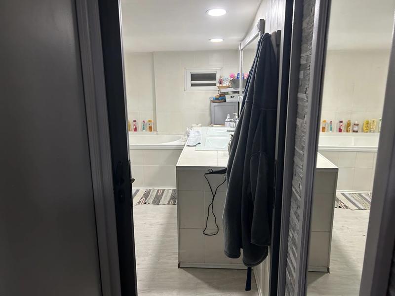 Maison - 163 m² - 8 pièces