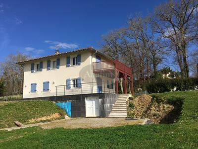 Maison - 124 m² - 5 pièces