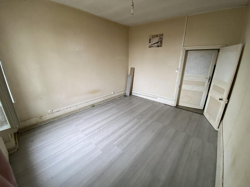 Maison - 171 m² - 8 pièces