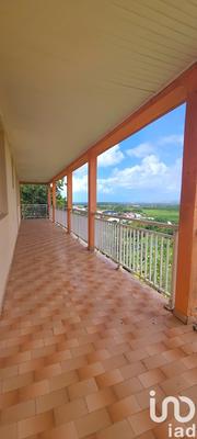 Maison - 250 m² - 9 pièces