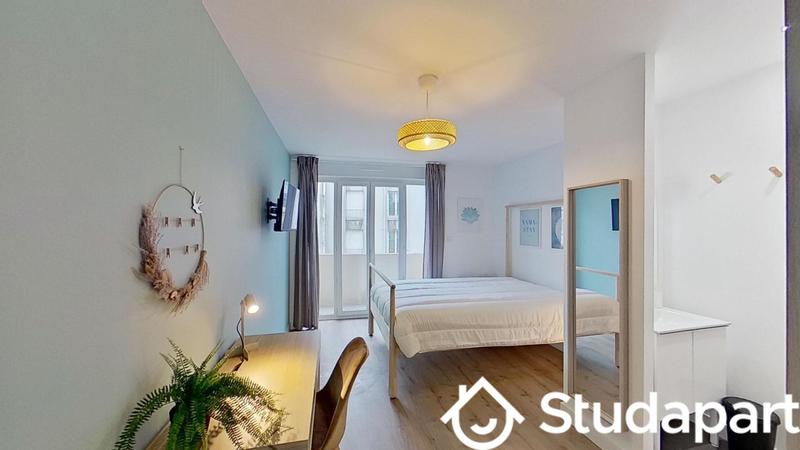 Chambre - 12 m² - 1 pièce