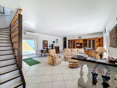 Villa - 190 m² - 7 pièces