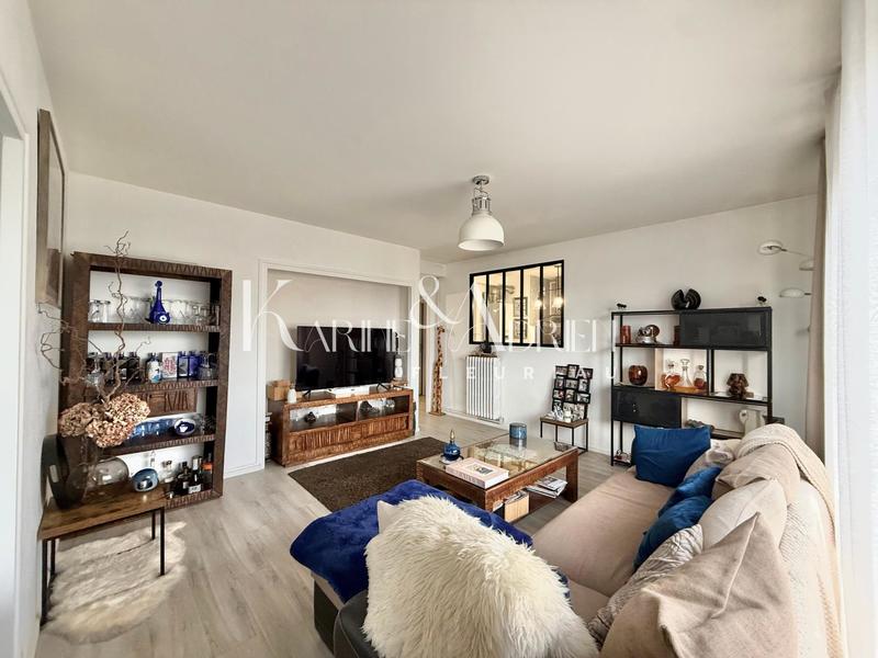 Appartement - 82 m² - 3 pièces