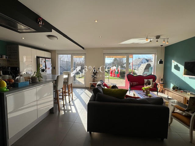 Maison - 170 m² - 5 pièces