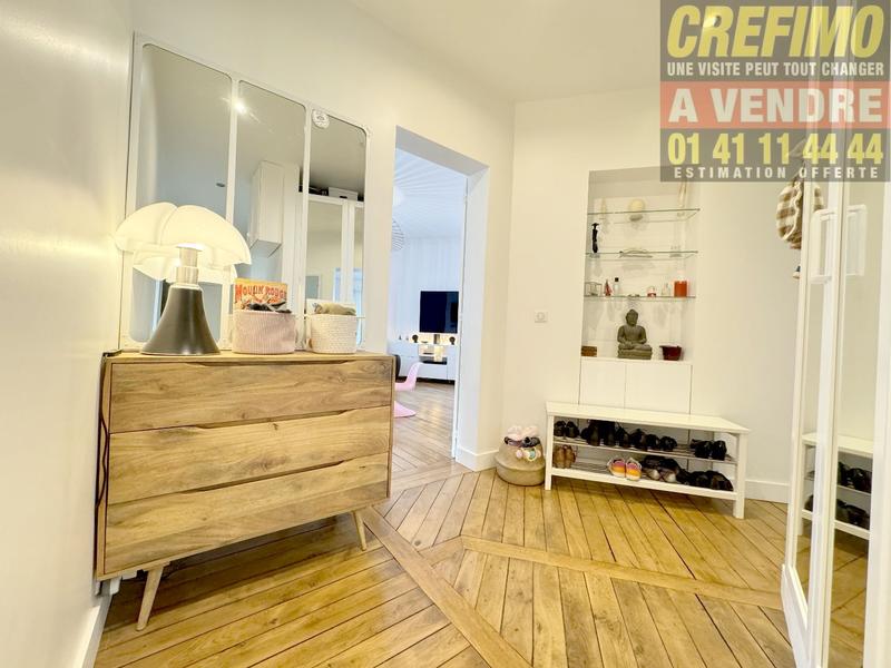 Appartement - 104 m² - 4 pièces