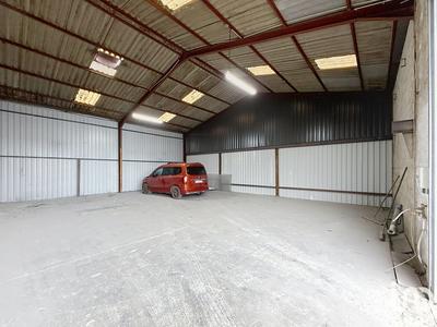 Local commercial - 126 m²