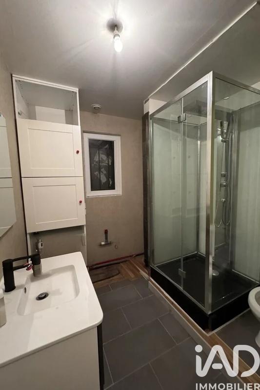 Maison - 152 m² - 9 pièces