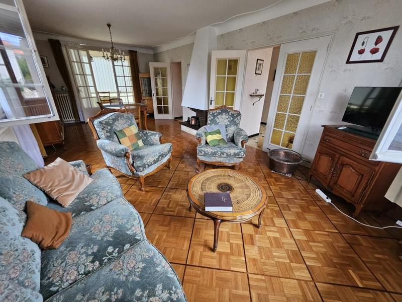 Maison - 90 m² - 3 pièces