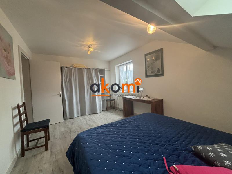 Maison traditionnelle - 145 m² - 7 pièces