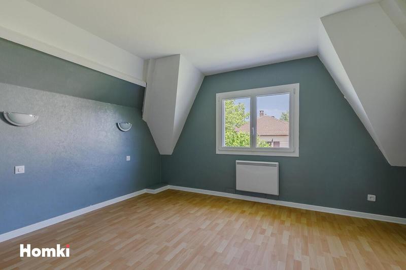 Maison - 140 m² - 6 pièces