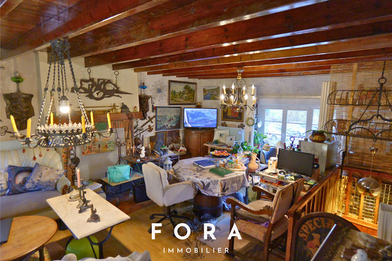 Maison - 84 m² - 4 pièces