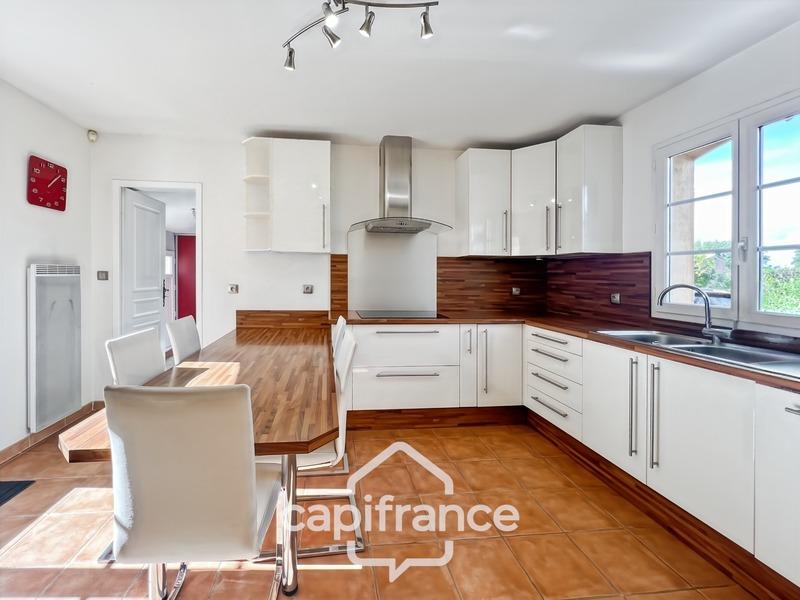 Maison - 158 m² - 7 pièces