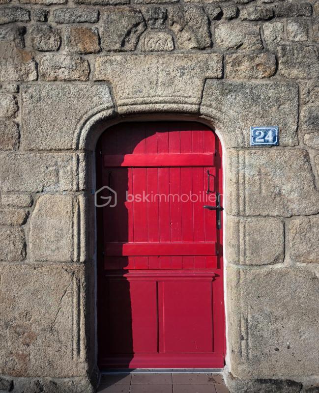 Maison en pierre - 98 m² - 4 pièces