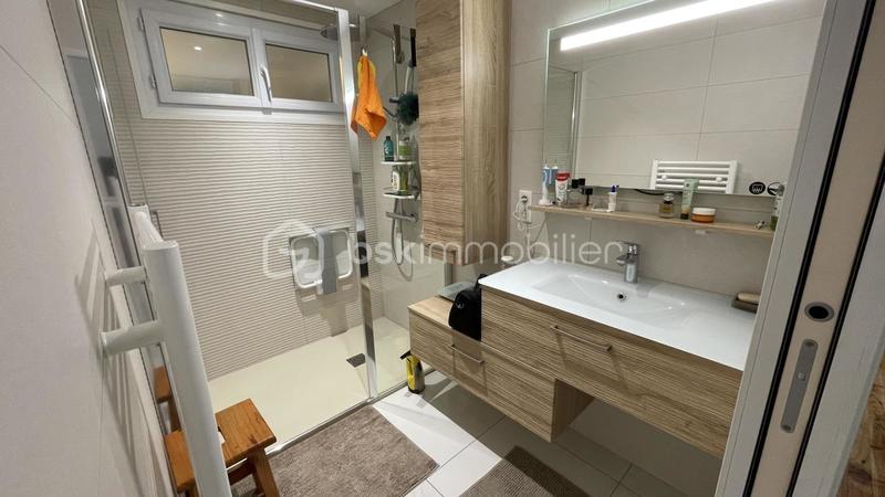 Maison - 135 m² - 6 pièces