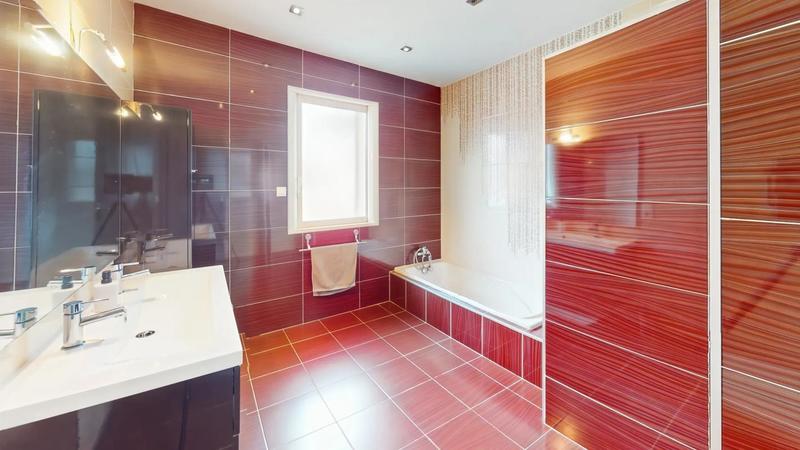 Maison d'architecte - 160 m² - 6 pièces