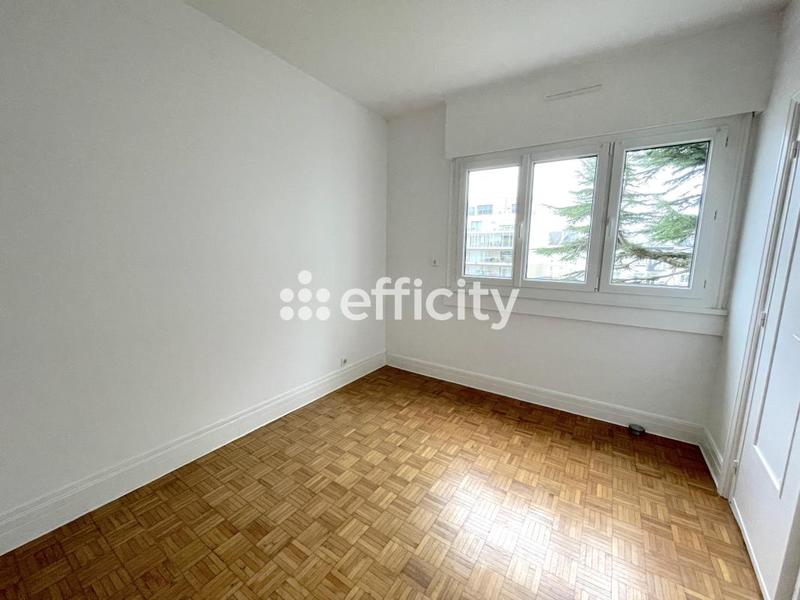 Appartement - 76 m² - 4 pièces