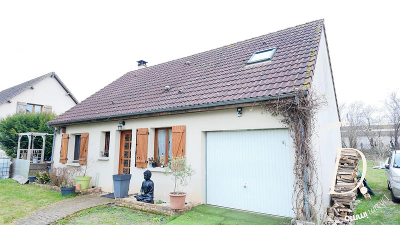 Maison traditionnelle - 120 m² - 6 pièces