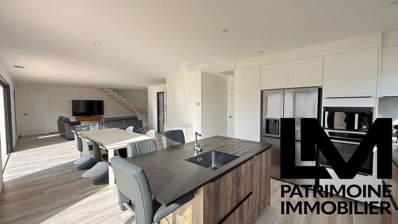 Villa - 163 m² - 4 pièces