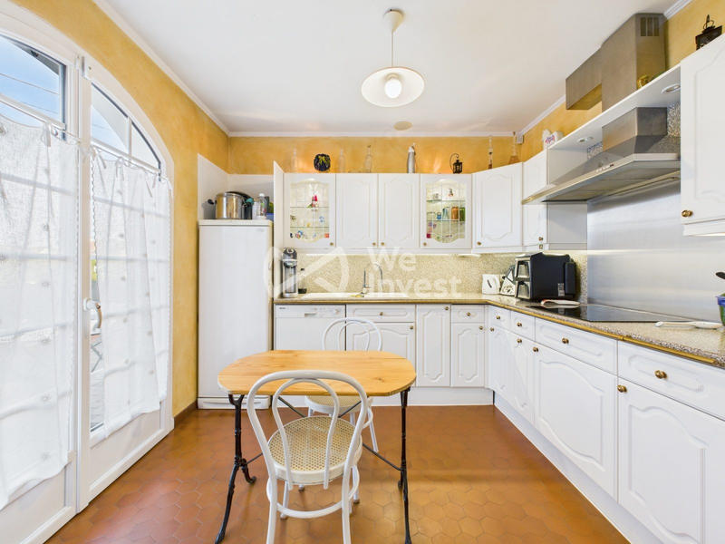 Maison - 140 m² - 6 pièces