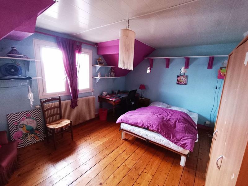 Maison traditionnelle - 95 m² - 6 pièces