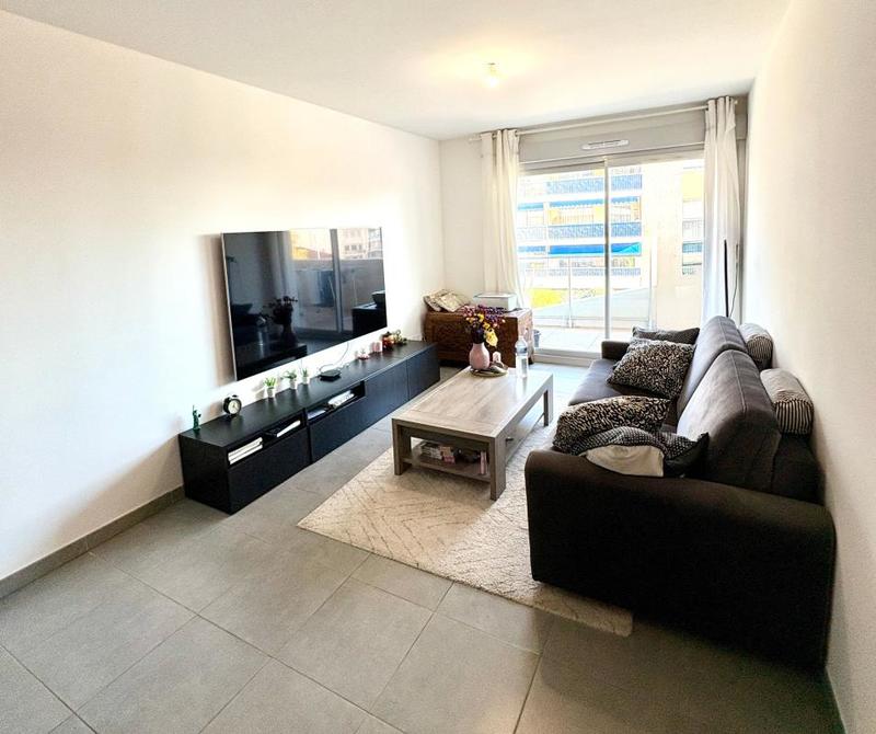 Appartement - 81 m² - 3 pièces