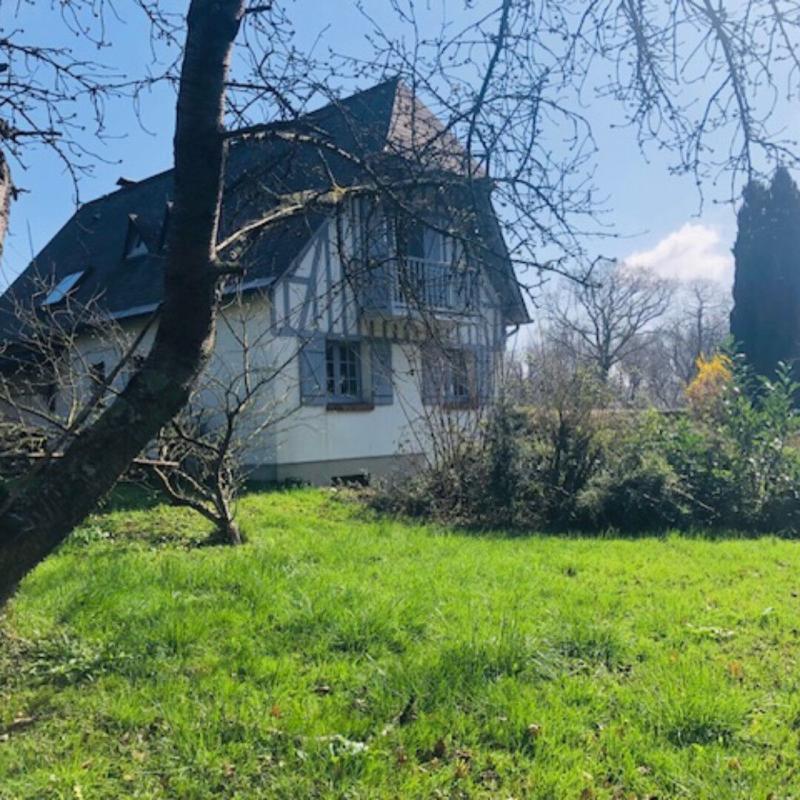 Maison - 140 m² - 7 pièces