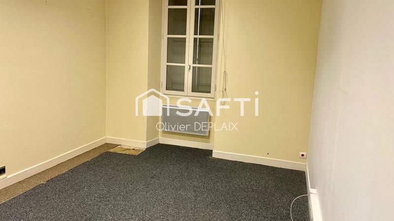 Bureau - 225 m² - 9 pièces