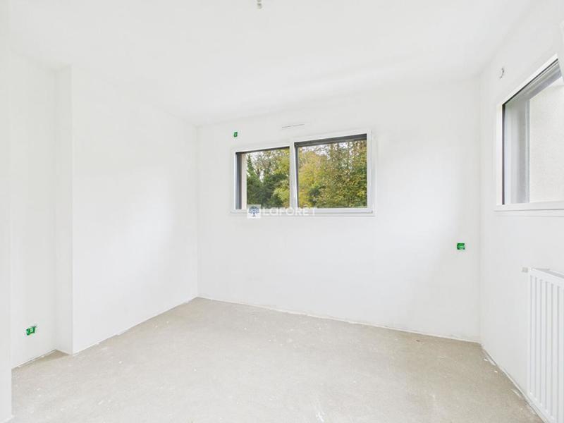 Maison - 102 m² - 5 pièces