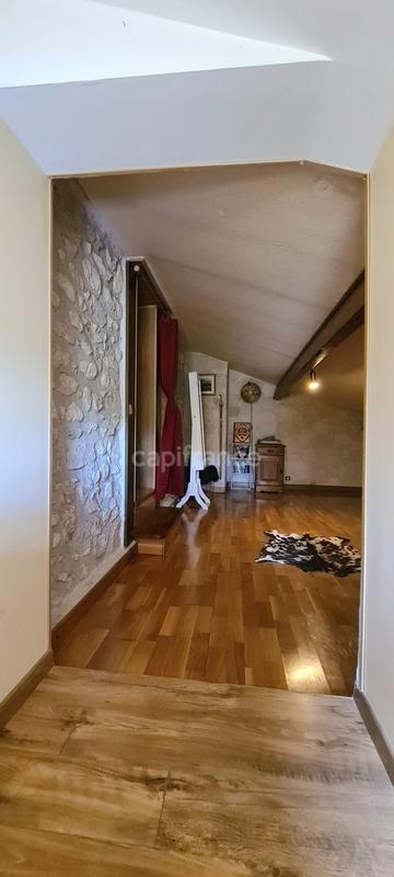 Maison - 115 m² - 4 pièces