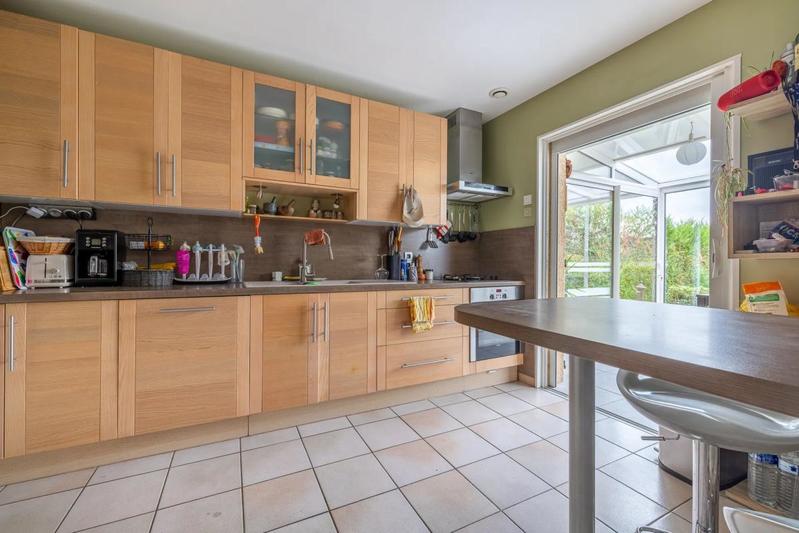 Maison - 144 m² - 7 pièces