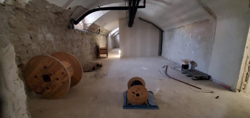 Local d'activité / Entrepôt - 120 m²