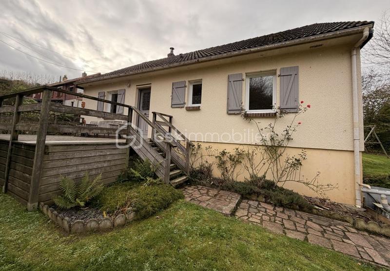 Maison - 105 m² - 4 pièces